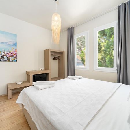 Vera Hotel Kaş Buitenkant foto